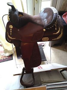 17in circle Y western show saddle