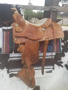Used western ranch saddles