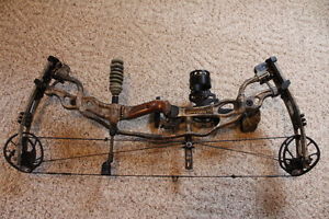 NEW Hoyt Carbon Spider ZT 30 Fully Setup