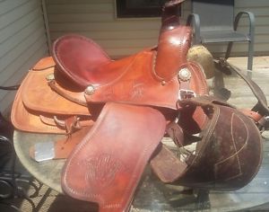 H&H saddlery saddle hand tooled bull head etched high quality nice
