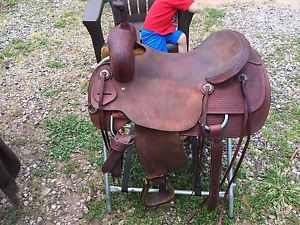 Henderson Ranch/Cutter Saddle 17"