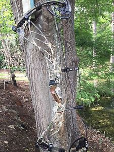 2016 Hoyt Defiant Turbo Compound Bow