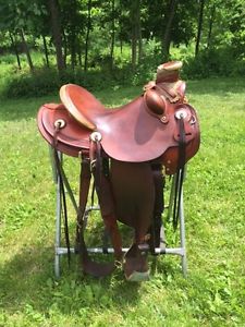 McCall Saddle, "Lady Wade" SQH Bars, 15" tree, flat plate riggin, FREE SHIPPING