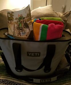 YETI HOPPER 40 COOLER NWT
