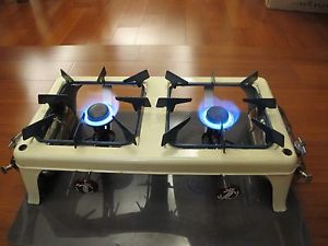 OPTIMUS 182 STOVE  SWEDEN  TWO BURNER  The stove in working and good condition