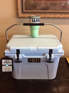 Yeti Roadie 20 Cooler and Rambler Cup NEW!