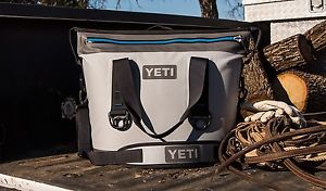YETI Hopper Two 20 Cooler