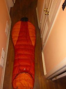 TNF The North Face Hightail 15 Degree 900 fp Goose Down Long Sleeping Bag