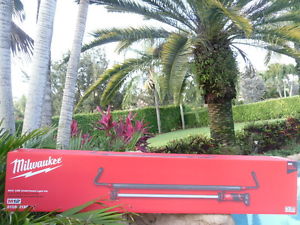 Milwaukee 212521xc M12 LED Under