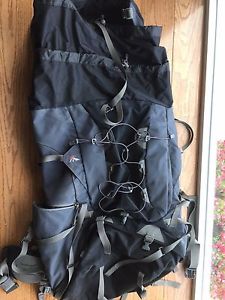 Macpac Cascade 75L Hiking Backpack