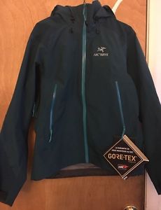 Arc'teryx Beta AR Gore-Tex Pro Jacket Women's - Medium- Oceanus