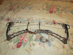 demo Elite Energy 35 Compound Bow, RH 30" 70# draw, also with EN#2 30.5" mods