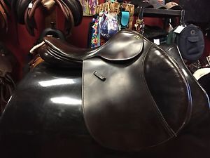 COUNTY STABILIZER CLOSE CONTACT JUMP SADDLE