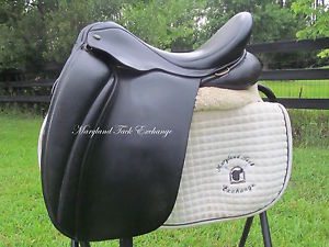 17" HULSEBOS WB3 black dressage saddle, medium/wide tree- large blocks