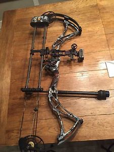Bowtech Reign 6 Loaded Black Gold Sight Sitka Elevated II Tight Spot Quiver Qad