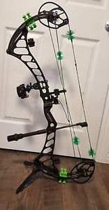 Bowtech Prodigy RH 70# Black Ops