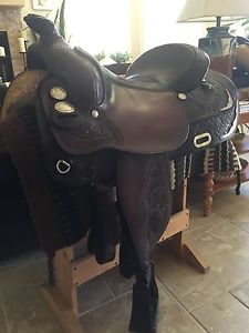 Circle Y Richard Shrake "Resistance Free" 16-1/2" Western Saddle FQH