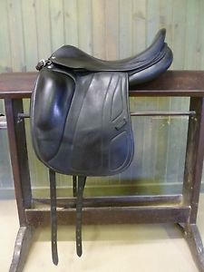Verhan Odyssey Monoflap Dressage Saddle