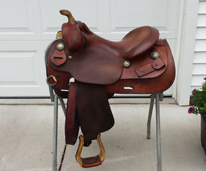Bob's Custom Reining Saddle  15"  USED