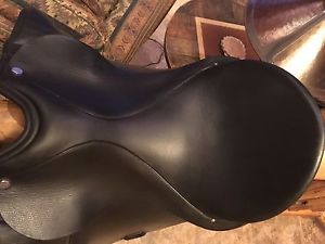 Albion SLK Platinum Genesis 18" Dressage Saddle Buffalo Leather
