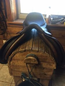 16.5in Pessoa Gen-X Adjustable Saddle