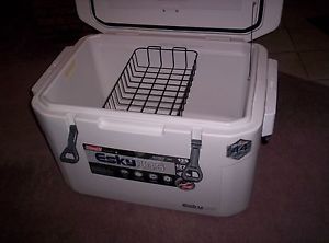 ESKY Series 135 Quart Marine Coo