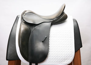 USED COUNTY COMPETITOR 17.5W BLACK DRESSAGE SADDLE