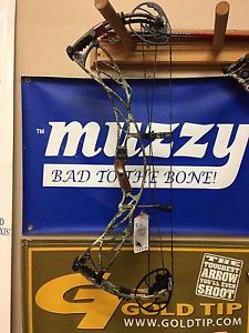 Hoyt Defiant Turbo Compound Bow