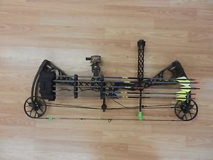 Mathews No Cam HTR 29/60-70 loaded And Ready To Shoot