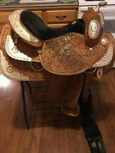 16.5 inch textan saddle