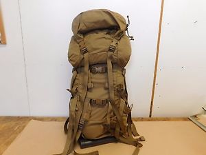 Metcalf pack - Mystery Ranch - coyote- medium yoke