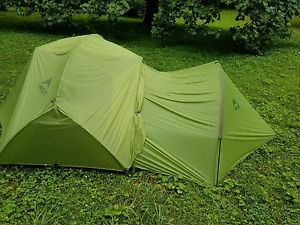 2012 MSR Hubba Hubba lightweight 2 person Backpacking Tent with EXTRAS!!!