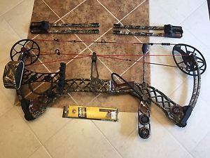Mathews Creed XS, Left Handed, 27 inch Compound Bow, Lost Camo