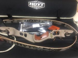 Hoyt Satori Recurve Bow 17" Buckskin Riser RH With 45# Medium Camo Limbs AMO 60"