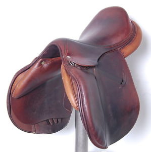 18" DEVOUCOUX OLDARA SADDLE (S08000092) GOOD CONDITION!! -XVD
