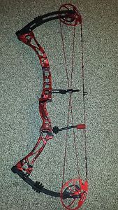 2015 Obsession Addiction compound bow stormy hardwoods blood trail camo 60# 28"