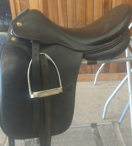 prestige dressage saddle