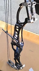 Hoyt Pro Comp Elite Compound Bow RH 50-60 26-28" GTX Competition Blue Fusion